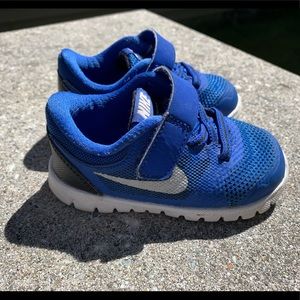 SOLD  ON EBAY 💔💔 Nike Sneakers Shoes Toddler